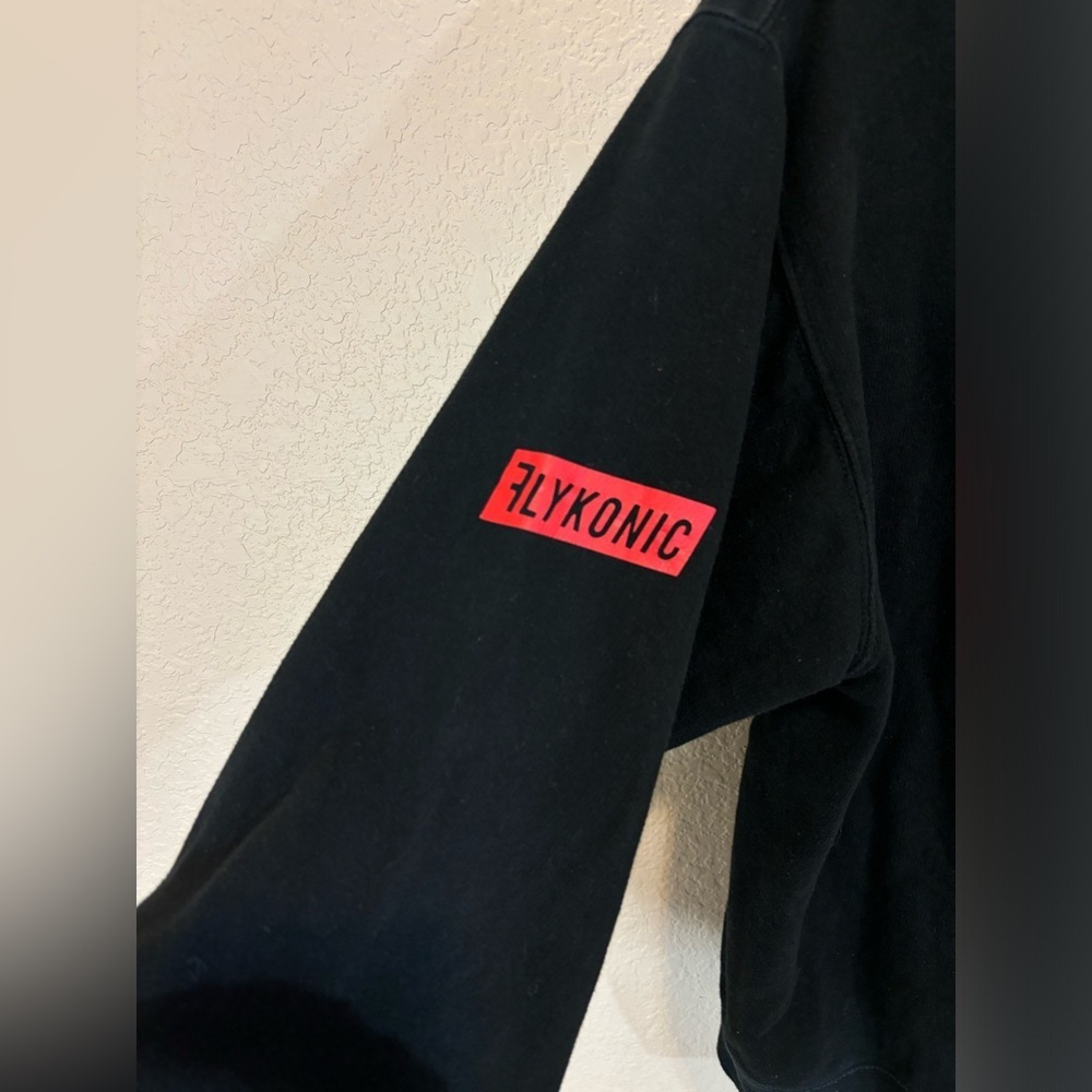 Flykonic Love Bear Sweatshirt - Picture 3 of 4